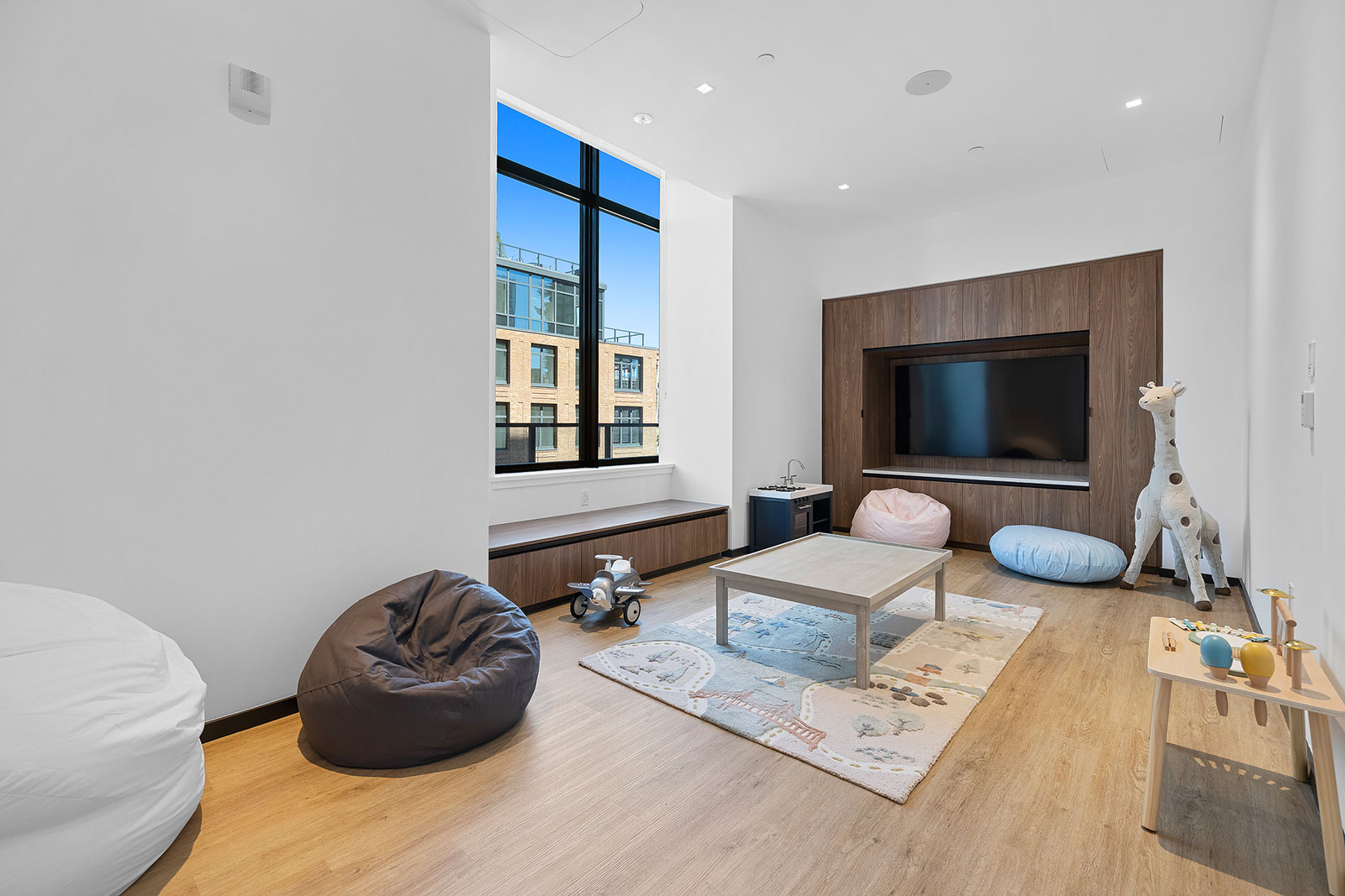 SACKETT KIDSROOM